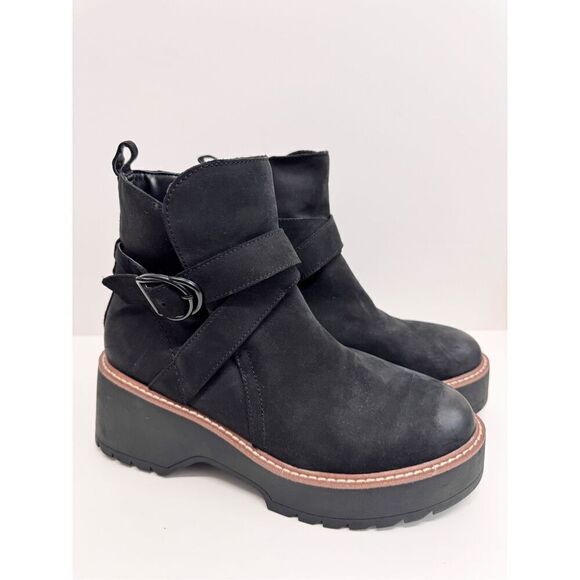 Blondo Boots Size 9.5 Black Leather Waterproof Block Heel Buckle Detail NEW - Picture 3 of 10